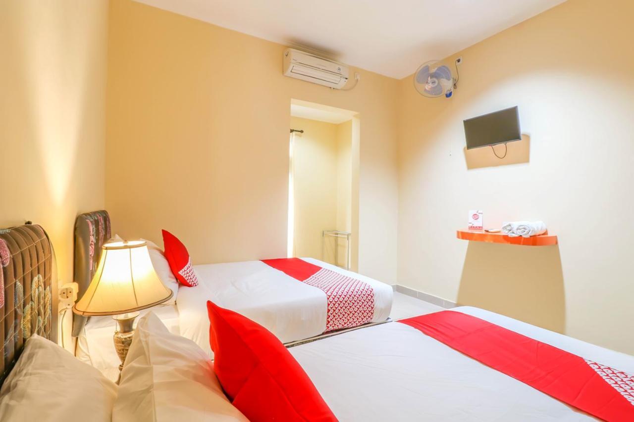 OYO 2280 Wisma Guntur II Denpasar Exterior foto